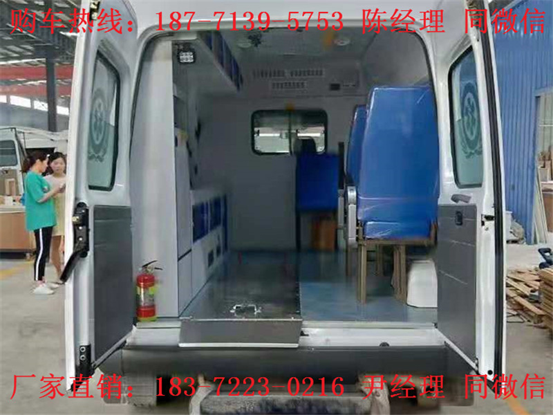 江鈴特順長(zhǎng)軸高頂監(jiān)護(hù)型救護(hù)車（汽油）（柴油）