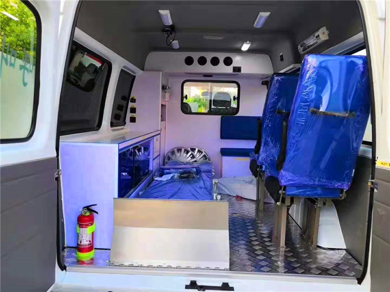 江鈴特順救護車中頂商用版（國六）