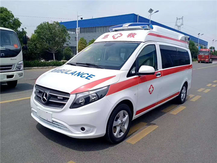 國(guó)六奔馳新威霆救護(hù)車(chē)（出口）