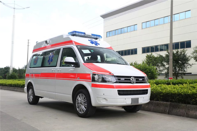 進(jìn)口大眾凱路威救護(hù)車(chē)（監(jiān)護(hù)型）