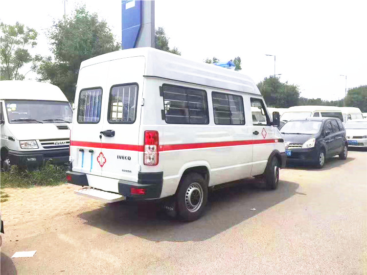 依維柯寶迪救護車（國際負(fù)壓型）