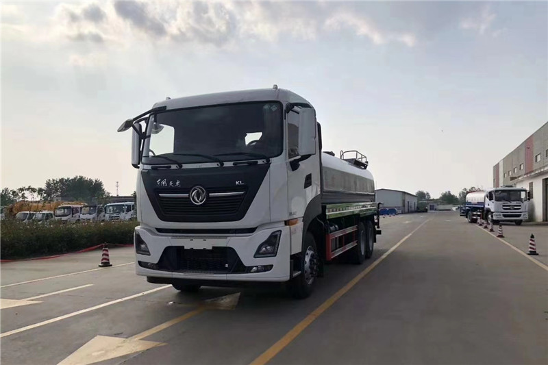 東風(fēng)天龍后八輪20噸噴霧車，國(guó)六綠化噴灑車
