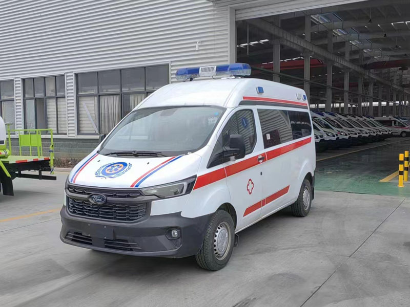 福特新全順V362中軸中頂運(yùn)輸型救護(hù)車(chē)