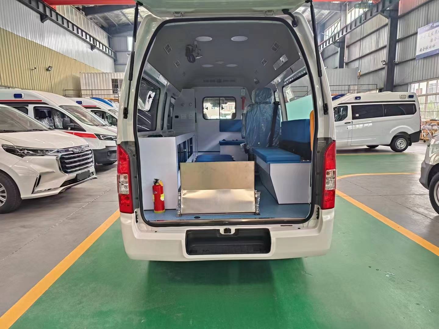 福田風(fēng)景G7救護(hù)車(chē)參數(shù)！