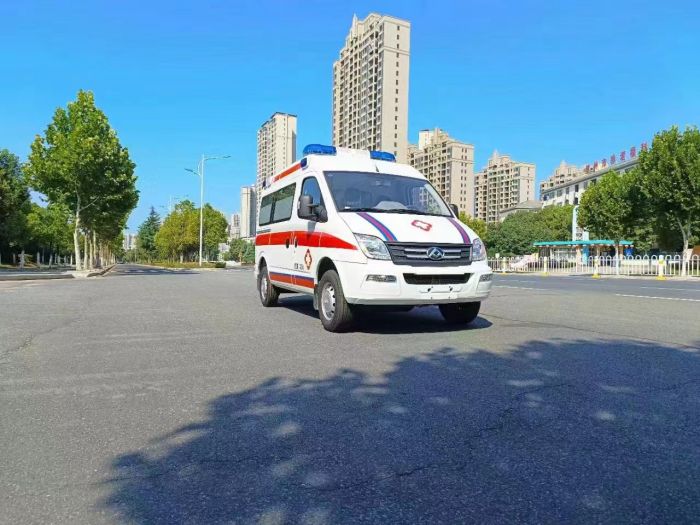 上汽大通V80長(zhǎng)軸監(jiān)護(hù)型救護(hù)車(chē)！