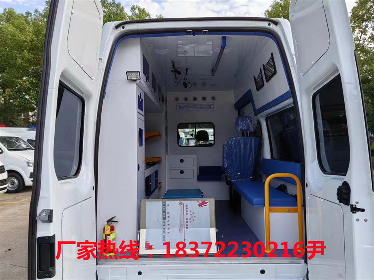國(guó)六福特新世代V348柴油監(jiān)護(hù)型救護(hù)車(chē)！